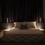 B. U. Luxury
