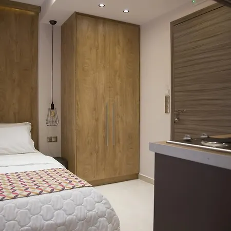 B. U. Luxury Apartment Asprovalta