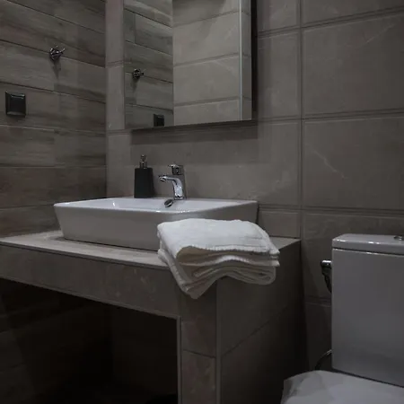 B. U. Luxury شقة أسبروبالتا