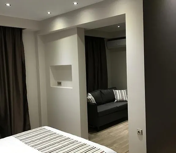 B. U. Luxury Asprovalta