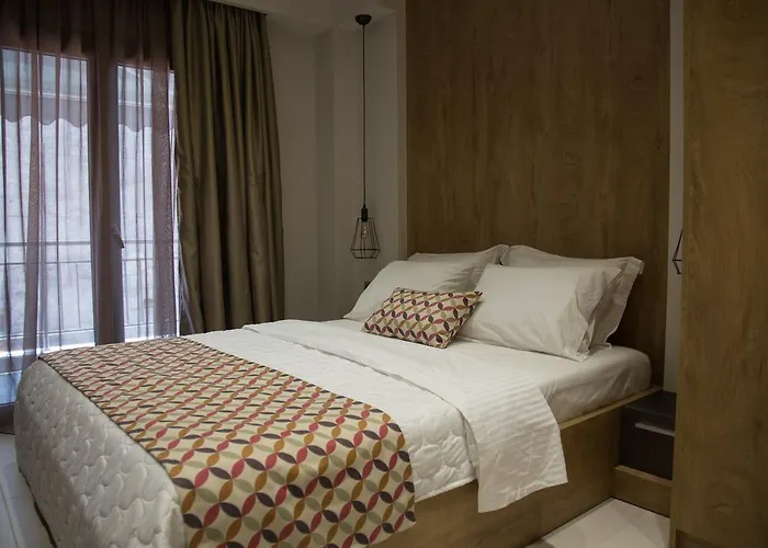 B. U. Luxury * Asprovalta